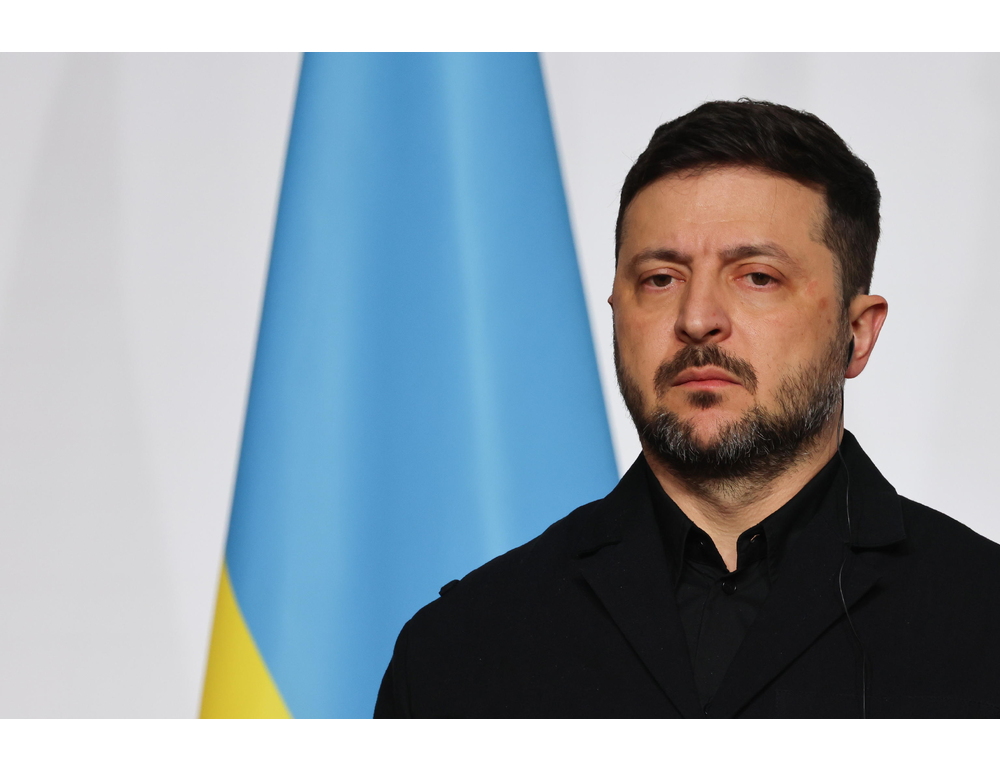 Zelensky, ‘sostegno agli iraniani, i Pasdaran designati terroristi’