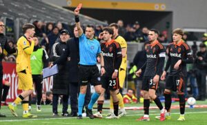 Il giudice sportivo dopo San Siro: tre squalifiche nel Como