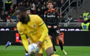 Leao risponde a Paz: 1-1 a San Siro fra Milan e Como