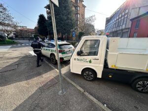 controlli polizia cantù