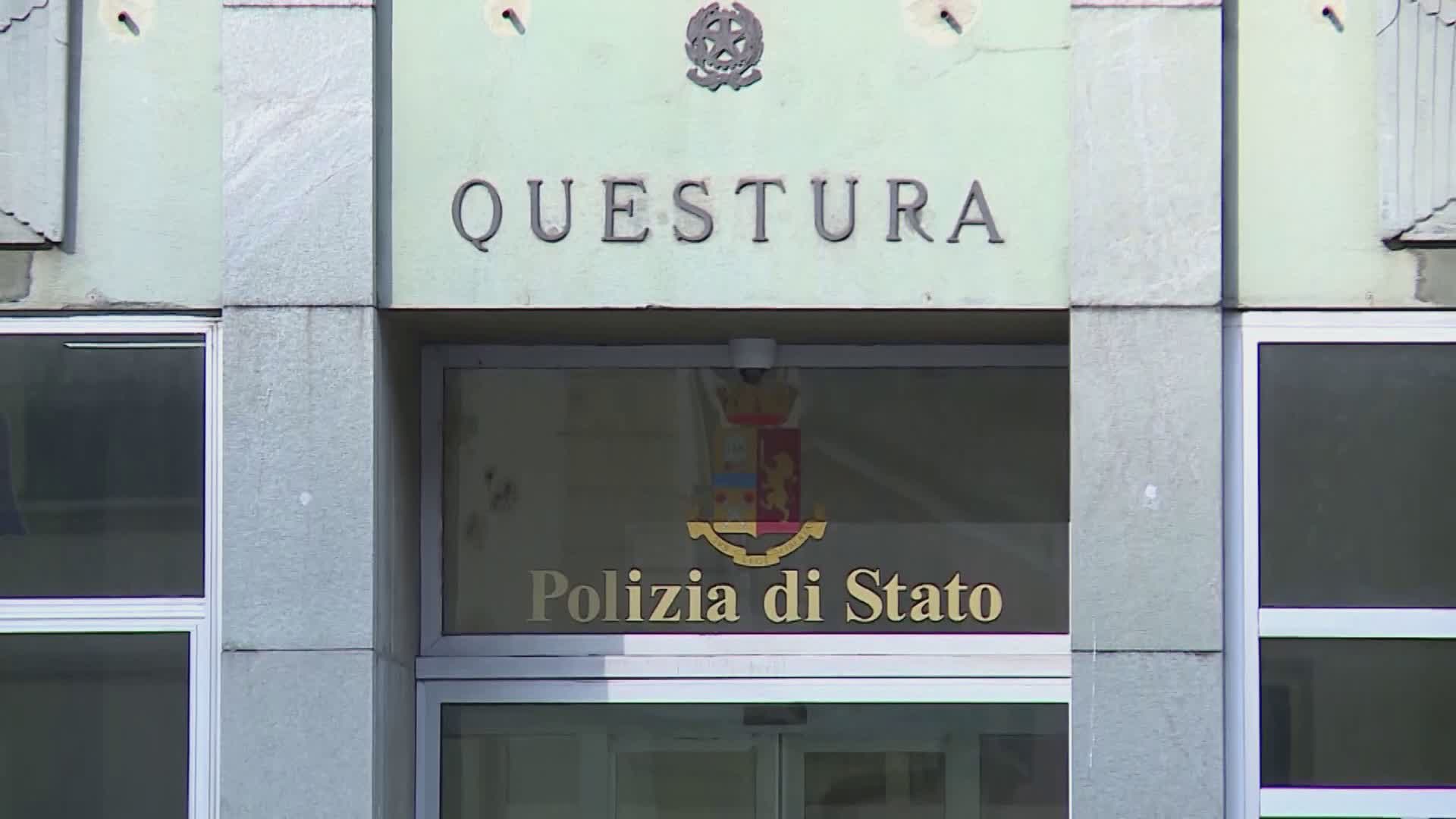 Irregolari e con precedenti, espulsi 13 stranieri considerati pericolosi