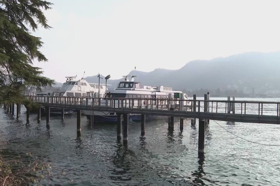 3362 Lago di Como arriva il terzo battello spazzino a disposizione del Comune 1772643079