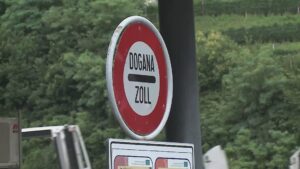 Tassa della salute, Azione: “Sui frontalieri serve serietà non teatrini imbarazzanti”