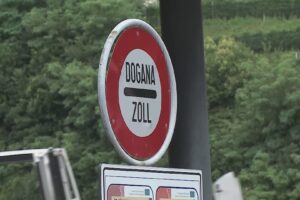 Tassa della salute, Azione: “Sui frontalieri serve serietà non teatrini imbarazzanti”