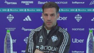 Vigilia di Como-Cagliari, Fabregas: “La partita di andata ci ha fatto crescere”