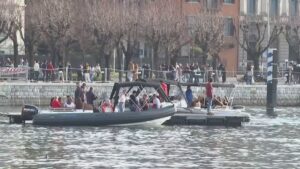 Le richieste del Comune di Como e degli esercenti. In attesa del cantiere è già folla in viale Geno