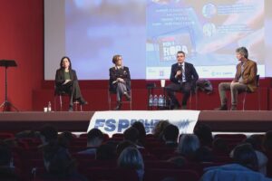 Giovani e droga: si abbassa l’età. Stupefacenti, bullismo e baby gang vanno di pari passo