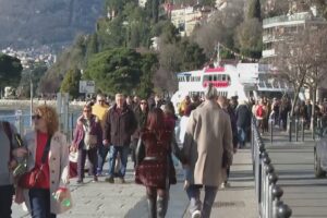 Cantiere di viale Geno, è polemica. Il Pd si difende, Gaddi incalza il sindaco