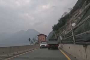 Statale Regina, da lunedì la sperimentazione con i semafori a tempi fissi