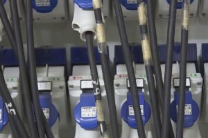 Guerra in Iran, aumento del 60% dell’energia. Diodato: “Aziende preoccupate, un sostegno concreto”