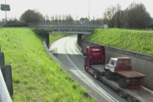 Lavori nel sottopasso di via Varesina a Como, chiusura al traffico per due giorni