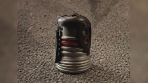 Lomazzo: minaccia la ex con una bomba a mano, 39enne arrestato dai carabinieri