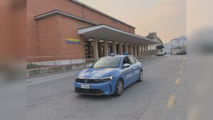 Controlli in stazione, arrestato un 20enne marocchino condannato per furto aggravato