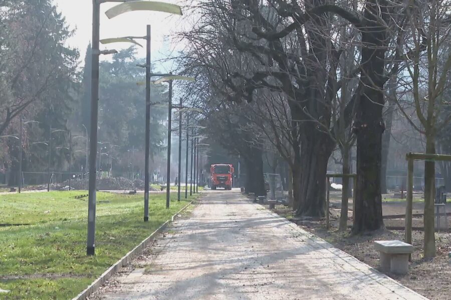 4772 Giardini a lago arriva lufficialita cantiere in ritardo di due mesi 1774463443
