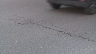 Asfalti, aumenti fino al 40%. L’allarme degli edili: “A rischio i lavori in corso e gli appalti futuri”