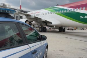 Aveva aggredito la capotreno con un pugno in faccia, 33enne senegalese espulso e rimpatriato