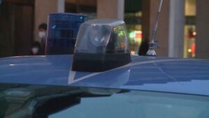 Derubato e ferito chiede aiuto in questura, 30enne somalo denunciato per tentata rapina