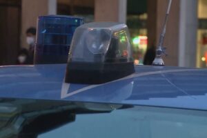 Derubato e ferito chiede aiuto in questura, 30enne somalo denunciato per tentata rapina