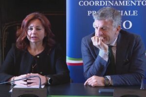 Consiglio comunale: Ceriello lascia la maggioranza, l’affondo di Forza Italia poi l’attacco al PD