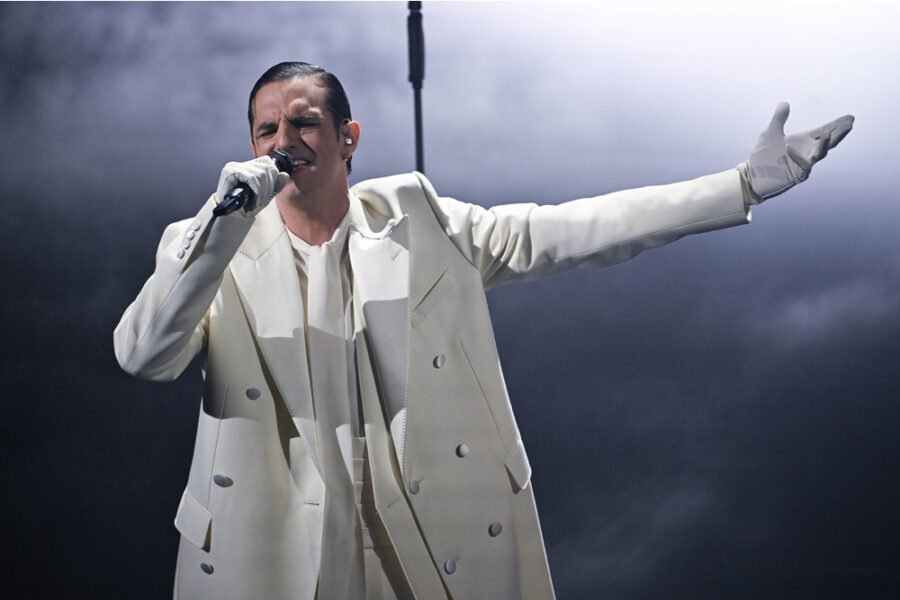 La visita dopo l'omaggio a Sanremo. 'Avevano il desiderio di conoscerlo'