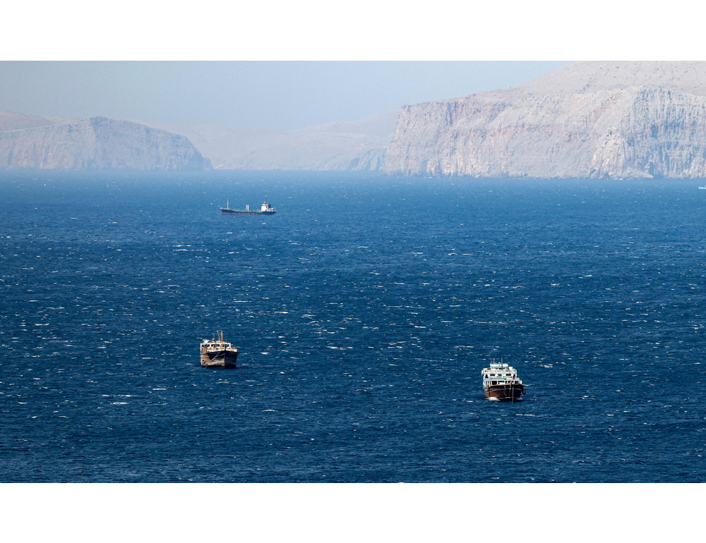 Agenzia Gb, ‘almeno tre le navi colpite oggi nello Stretto di Hormuz’