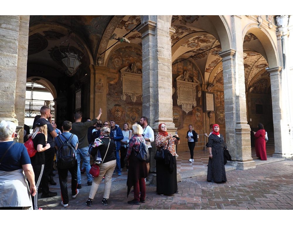 Airbnb, 53 miliardi contributo al Pil europeo grazie ad arrivi sulla piattaforma 2025