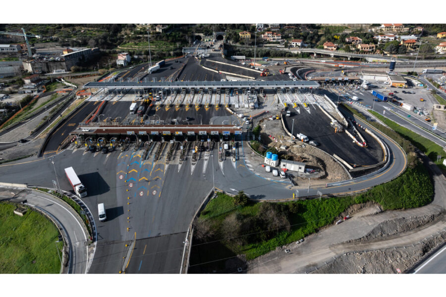 Riconfigurato il piazzale per l'ingresso dei veicoli diretti in Francia