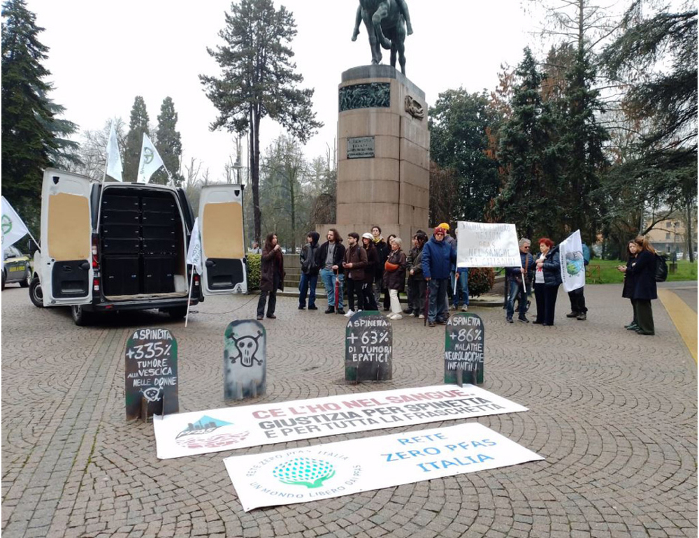 Alessandria, presidio al Tribunale durante udienza ex dirigenti Syensqo