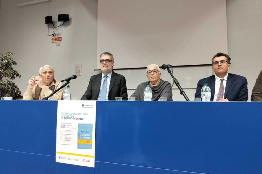 Alla Scuola Interpreti ha presentato il suo libro "Il suicidio di Israele"