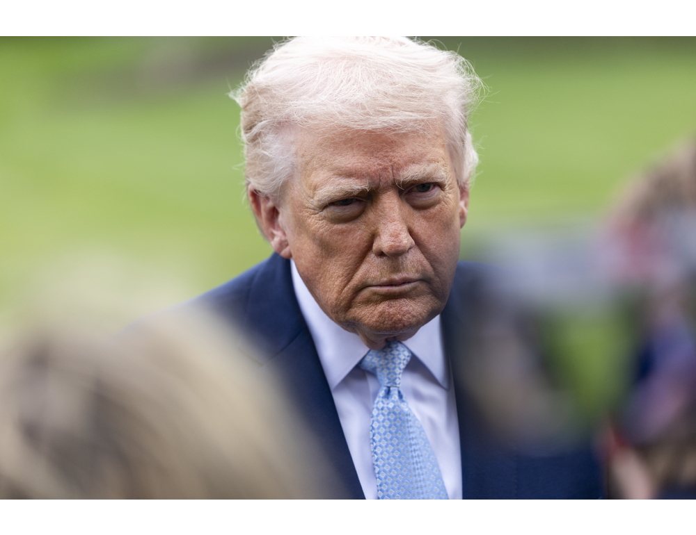 Axios, ‘Trump sta creando una squadra per negoziare con l’Iran’