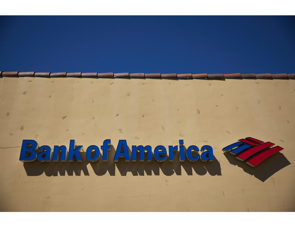 Bank of America pagherà 72,5 milioni per risolvere class action su Epstein