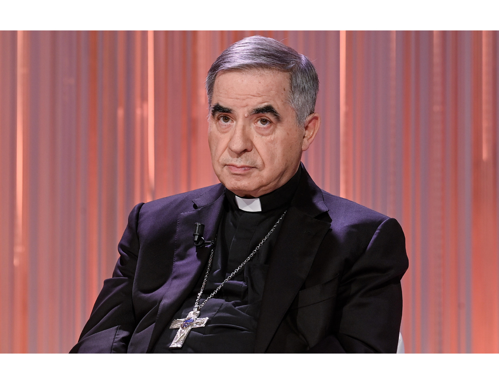 Becciu, ‘si arrivi presto a riconoscimento mia totale innocenza’