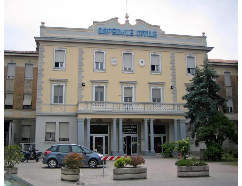 Bimbo di tre anni si sente male, morto durante il trasporto in ospedale