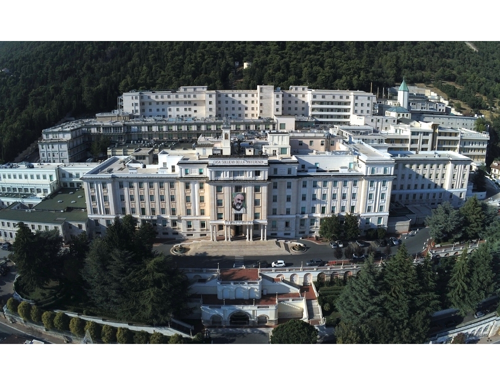 Cadde da impalcatura, operaio muore dopo sette mesi in ospedale