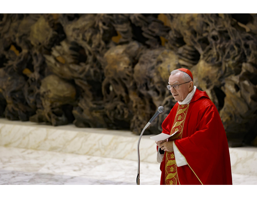 Card. Parolin, le guerre preventive rischiano di incendiare il mondo