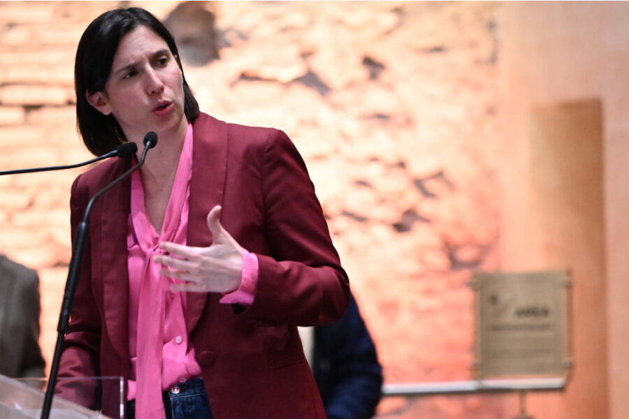 La segretaria del Pd ha voluto portare la solidarietà dei Dem