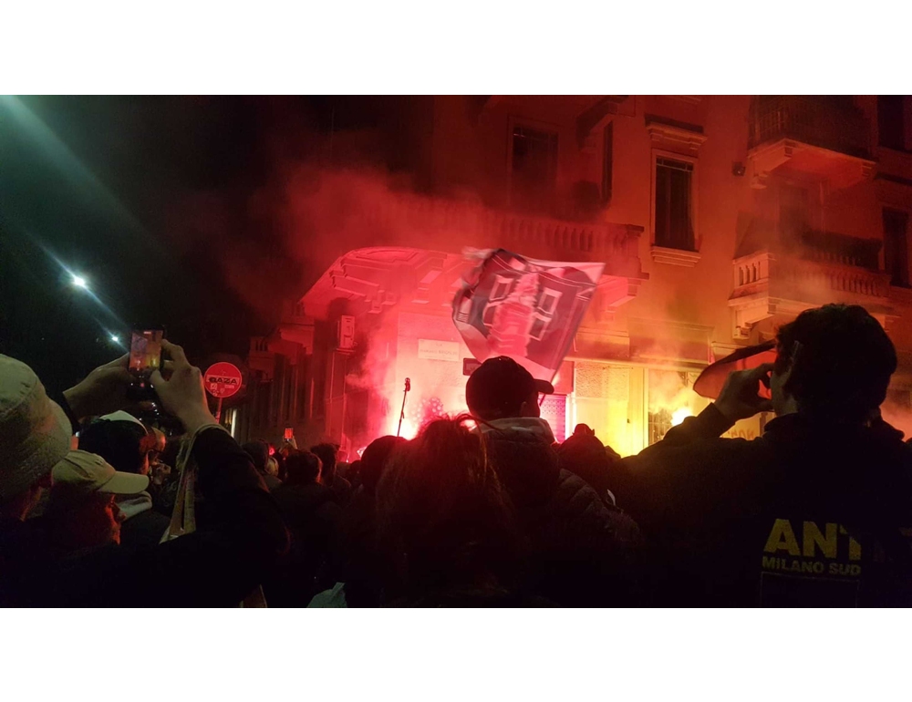 Corteo per Dax a Milano, ‘dal dolore la lotta contro l’imperialismo’