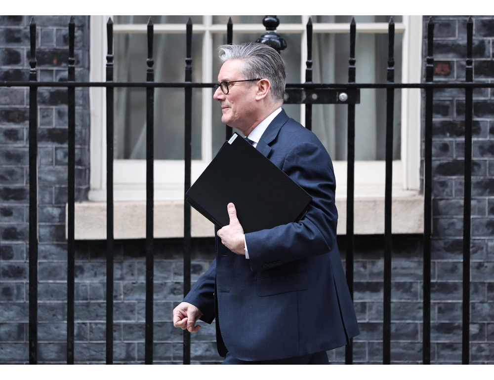 Crollo senza fine per il Labour di Starmer nei sondaggi, volano pacifisti Verdi