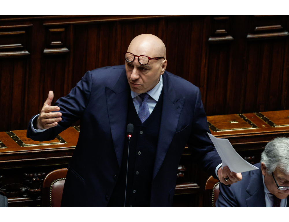 Crosetto, massimo livello di protezione aerea nazionale, può succedere di tutto