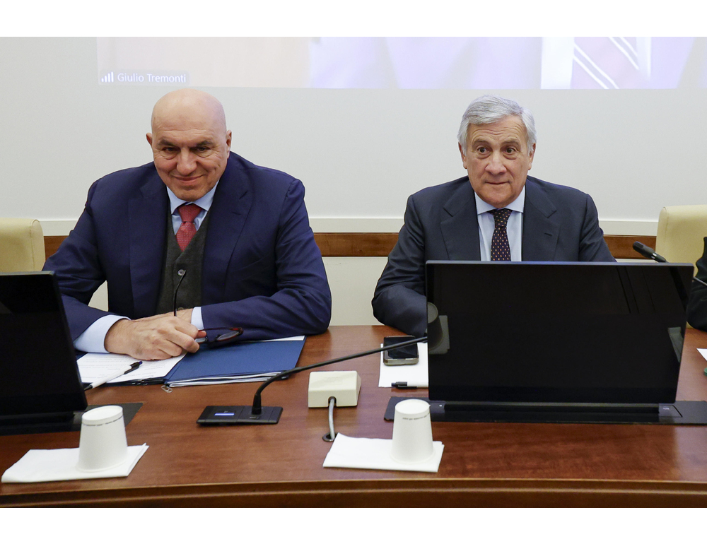 Crosetto, si teme effetti sui prezzi e aumento costo trasporti fino al 40%