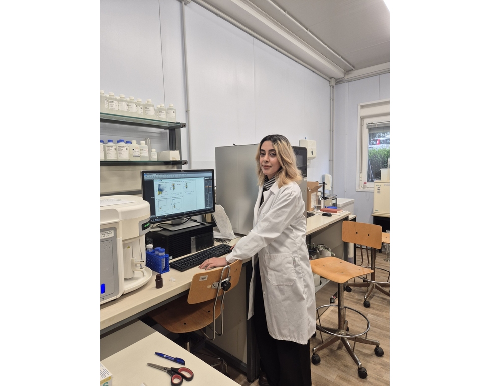 Dall’Iran a Napoli, il sogno dell’aspirante ricercatrice Maedeh