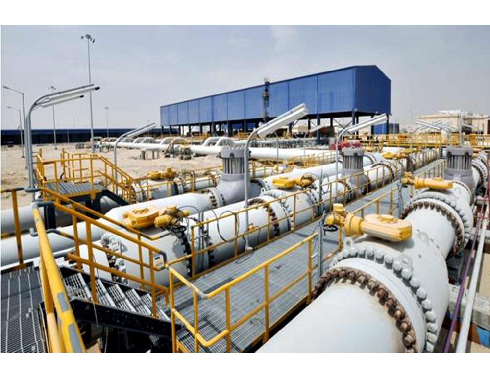 Emirati, ‘incendio dopo raid di droni su un importante campo petrolifero’