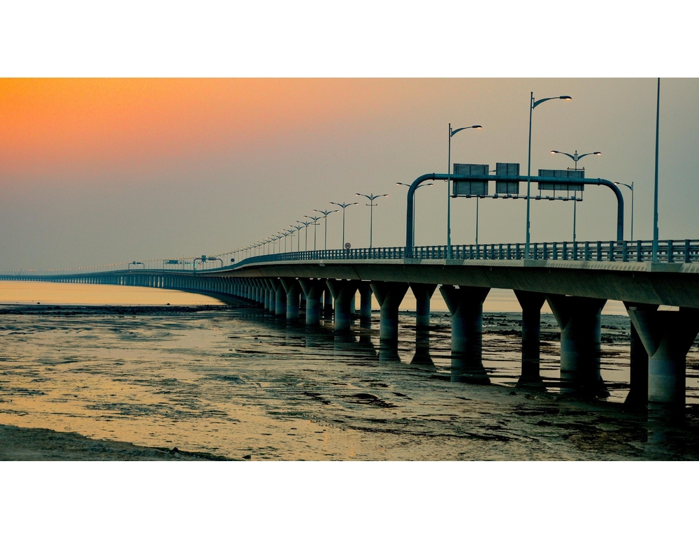 Esercito Kuwait, ondata di missili e droni lanciata ora contro il Paese