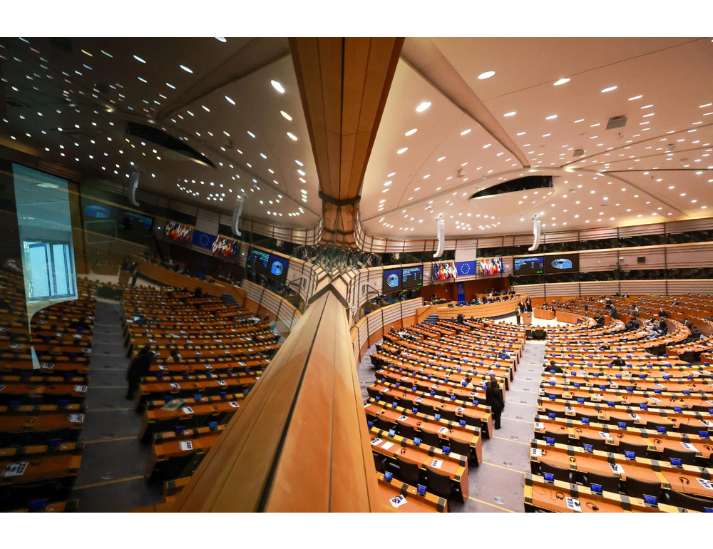 Europarlamento, ok con condizioni all’intesa sui dazi con gli Usa