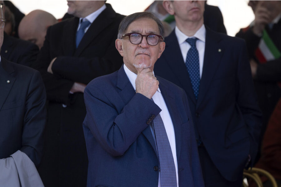 In modo da favorire il più possibile il ritorno a una famiglia unita