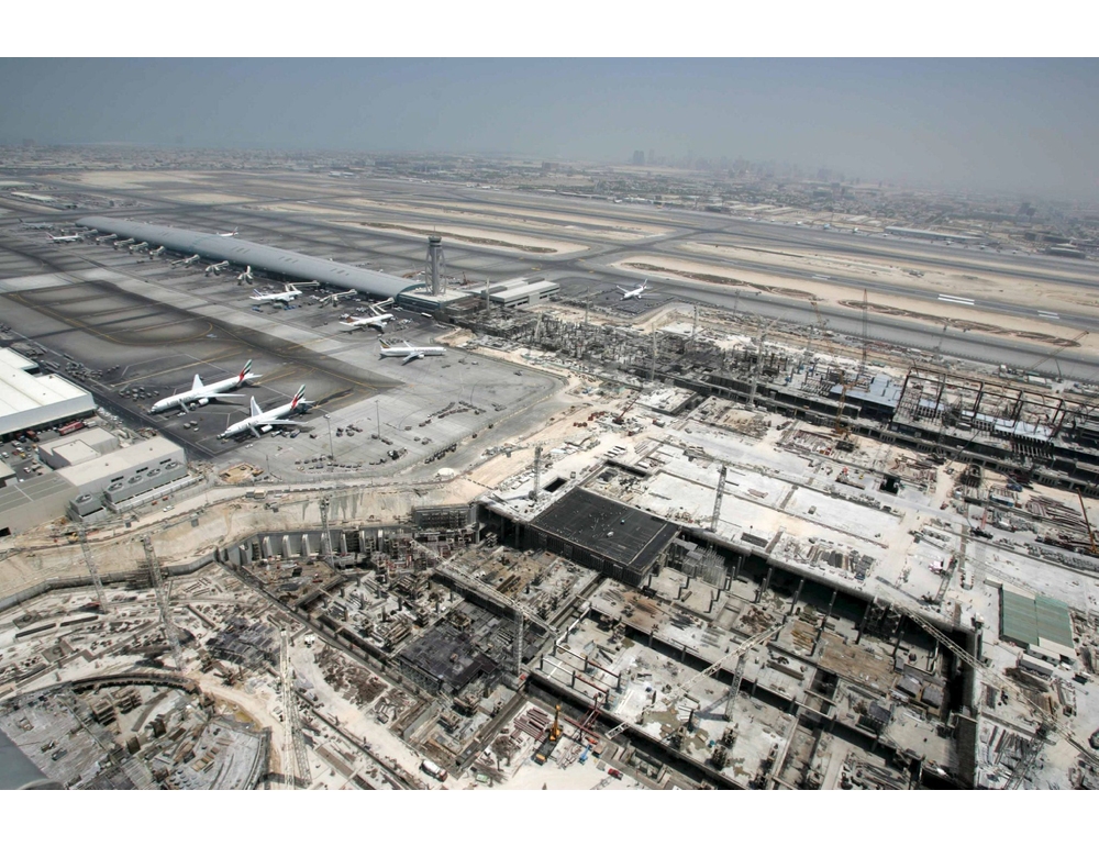 Farnesina crea ‘Task Force Golfo’ per assistere italiani nella regione