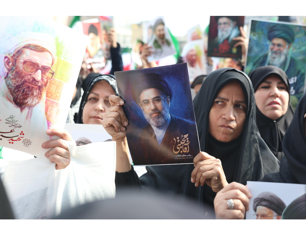 Figlio Pezeshkian, ‘Mojtaba Khamenei salvo nonostante ferite’