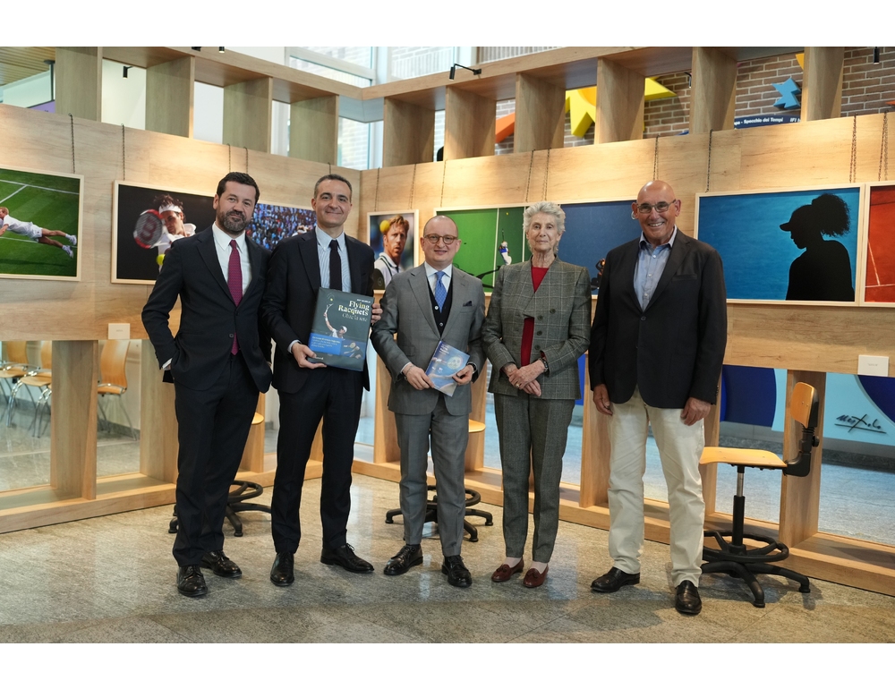 ‘Flying Racquets’, il grande tennis di Ray Giubilo per la ricerca sul cancro