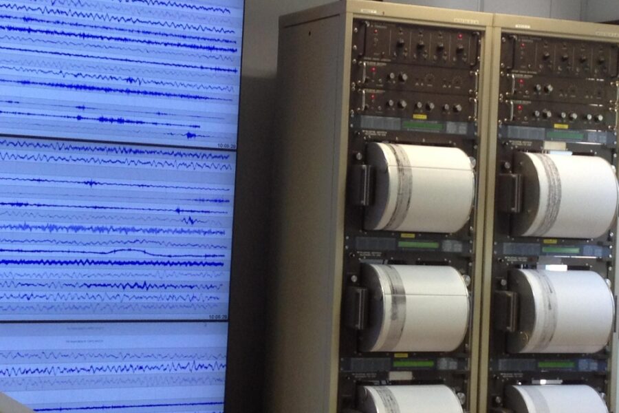 Ingv stima che l'evento sia di magnitudo tra 4