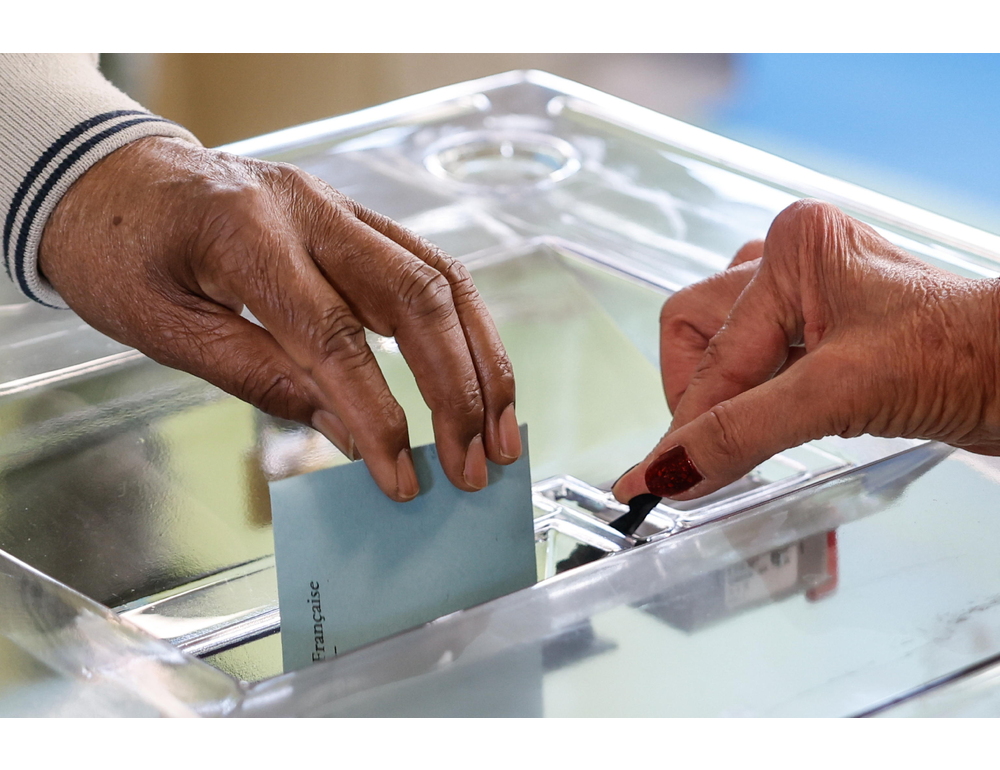 Francia, in lieve calo l’affluenza alle comunali alle 17